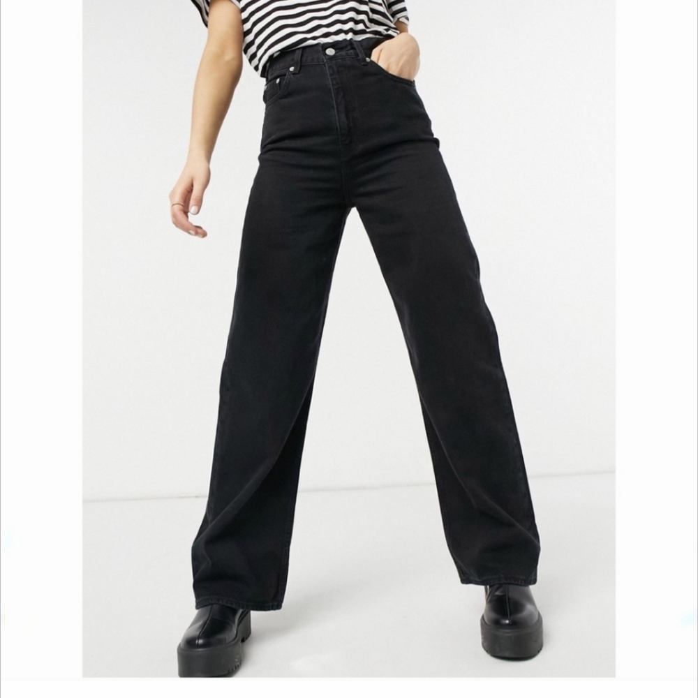 Levi's premium high & loose jeans